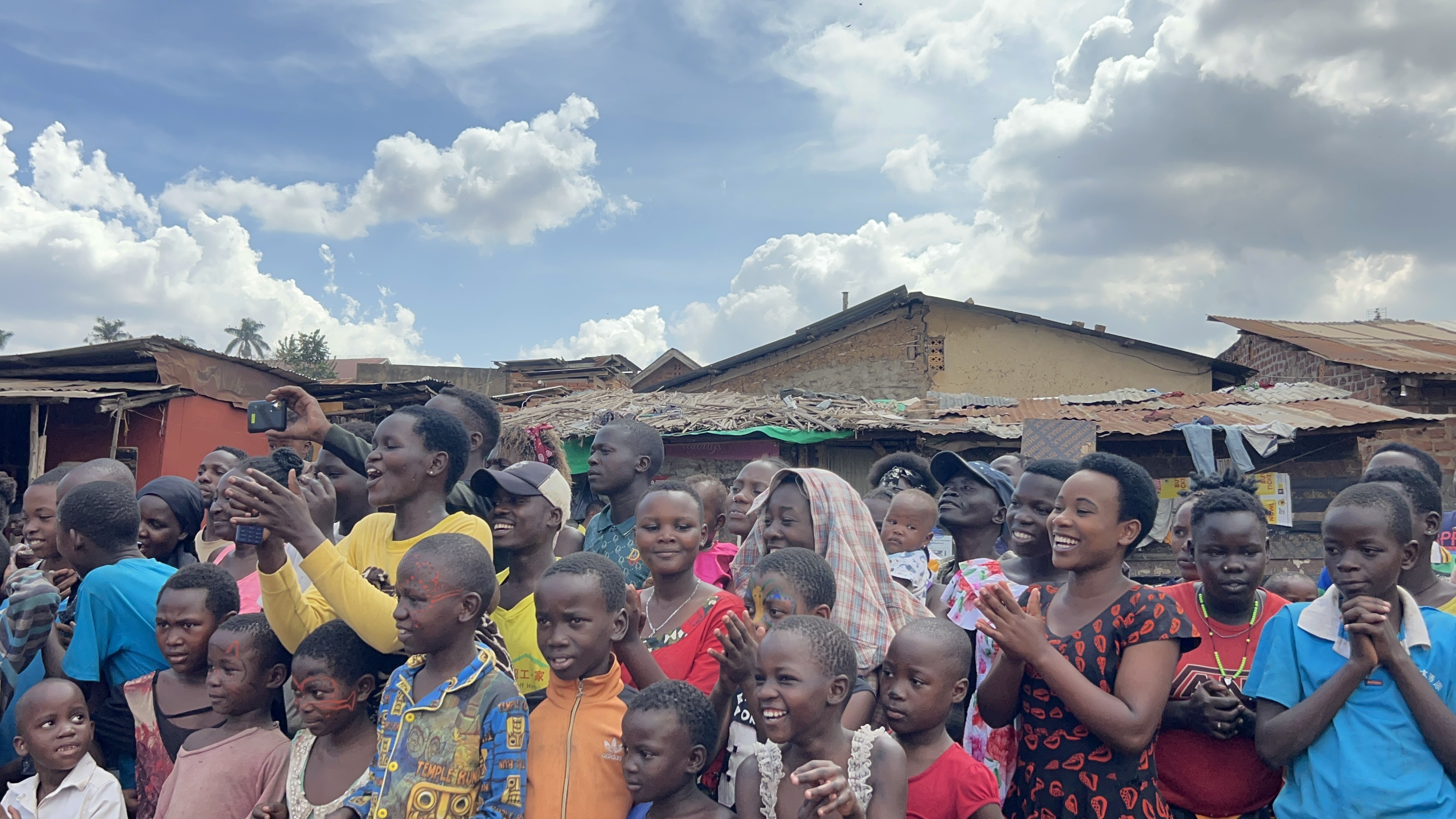 A happy moment from the Acromind community